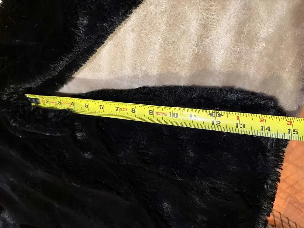 Patagonia‎ Girl's Black Pelage Faux Fur Fleece Button Up Jacket Size M 10